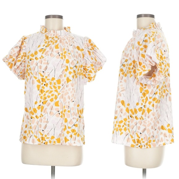 THML Tops - {THML} Floral Puff Sleeve Top | Size Small